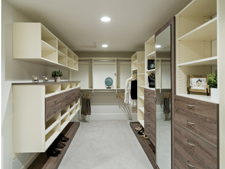 Minneapolis & St. Paul custom closet design with drawers 