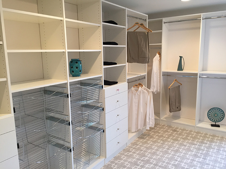 Custom walk in closet in Inver Grove Heights, MN